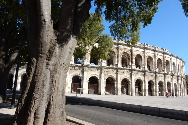 NIMES